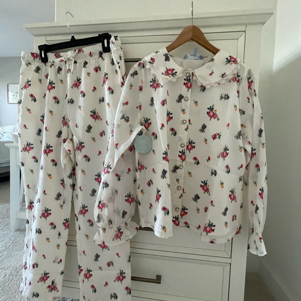 Hill house The Going Out Pajama Set Ivory Ikat Floral Crushed Taffeta size M